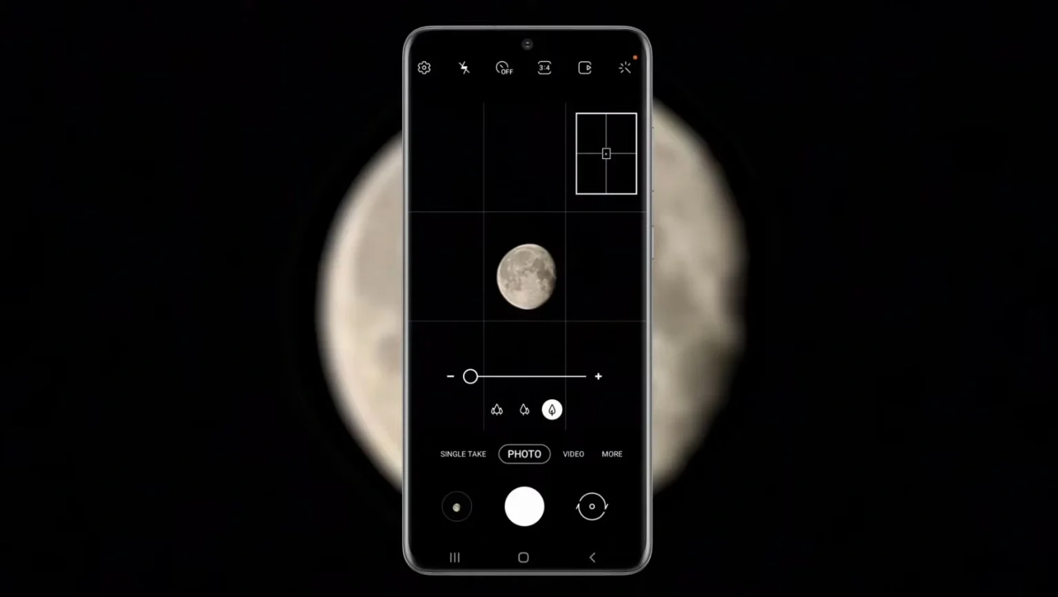 Samsung'un çektiği Ay fotoğraflarının sahte olduğu iddia edildi