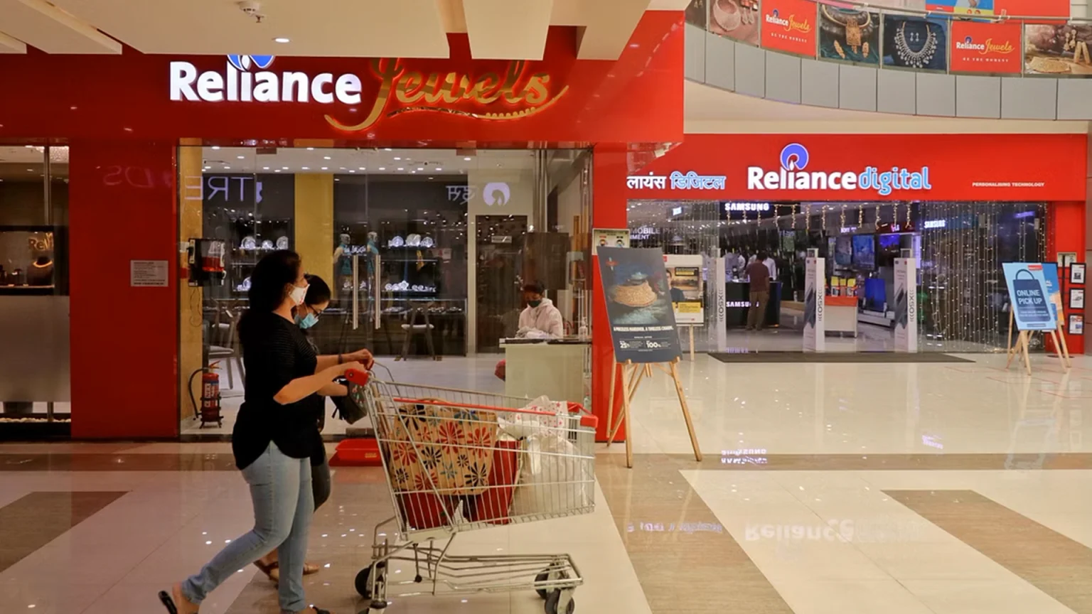 KKR, Reliance Retail'e 100 milyar dolar değerleme ile 250 milyon dolar yatırım yaptı