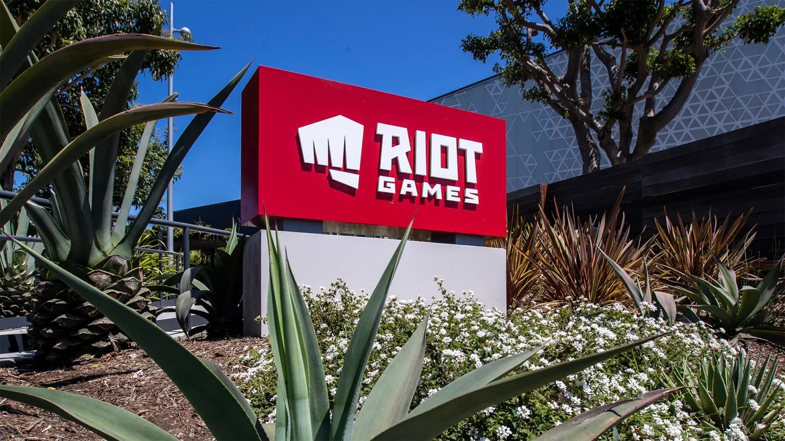 Riot Games, 530 çalışanının işine son veriyor