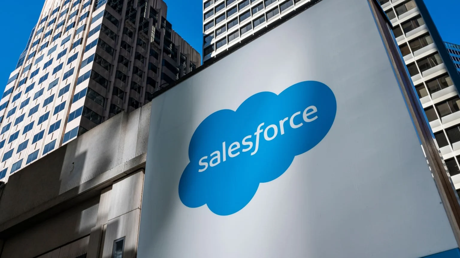 Salesforce, yapay zeka destekli sesli asistanlar geliştiren Tenyx'i satın aldı