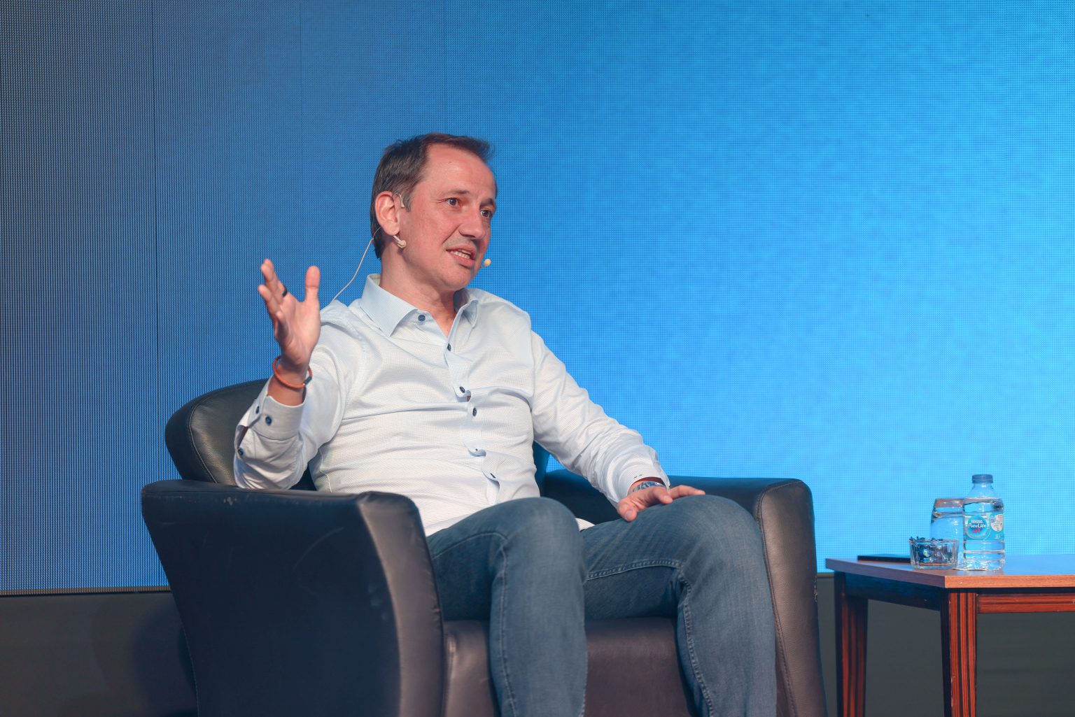 Swipeline Summit 2025 sahnesinde iyzico CEO’su Orkun Saitoğlu ile fintech’in geleceğini konuştuk