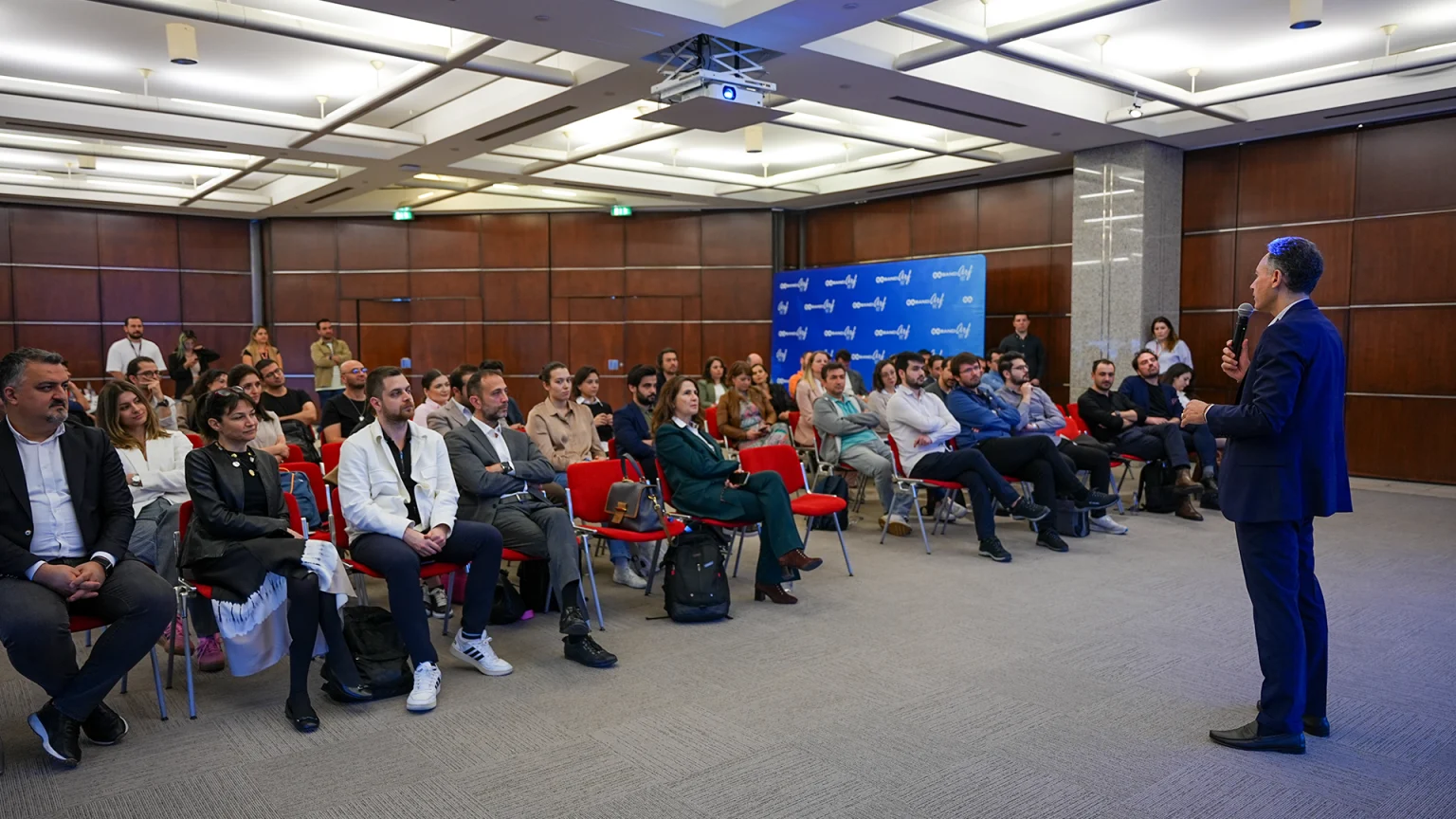 Sabancı ARF Almost Ready to Fly'ın üçüncü dönemine seçilen girişimler belli oldu